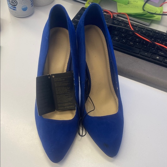 Forever 21 Royal Blue Heels - Picture 1 of 4